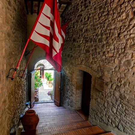 Il Palazzo Del Cardinale Bed & Breakfast มอนตาลชิโน ภายนอก รูปภาพ