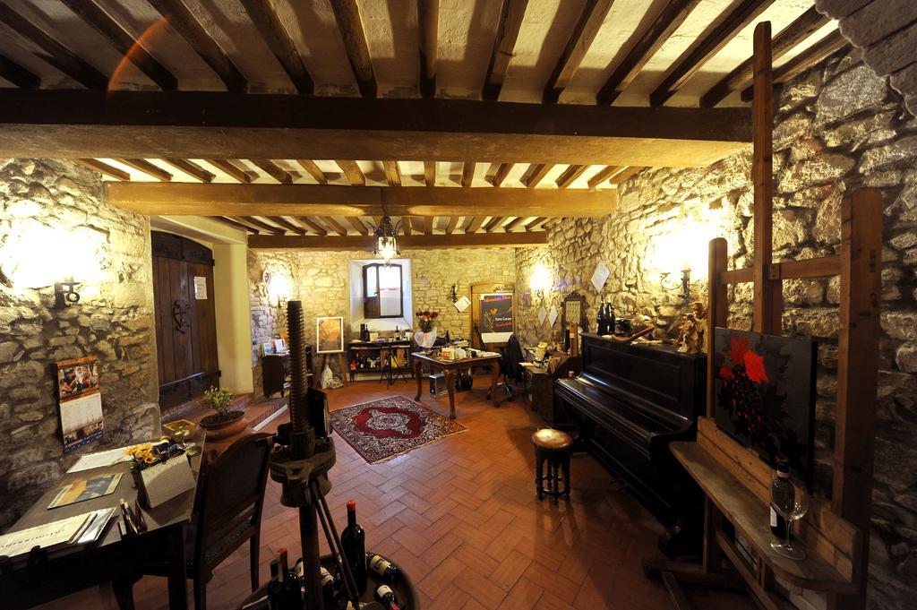 Il Palazzo Del Cardinale Bed & Breakfast มอนตาลชิโน ภายนอก รูปภาพ
