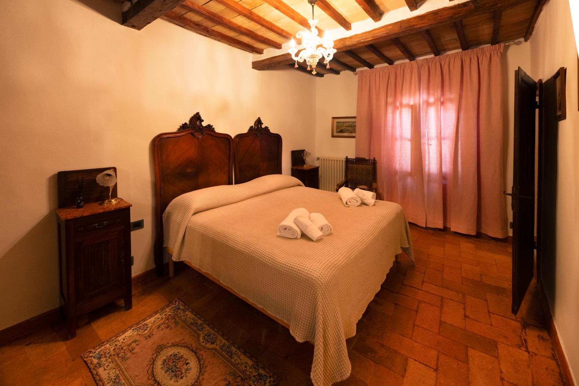 Il Palazzo Del Cardinale Bed & Breakfast มอนตาลชิโน ภายนอก รูปภาพ