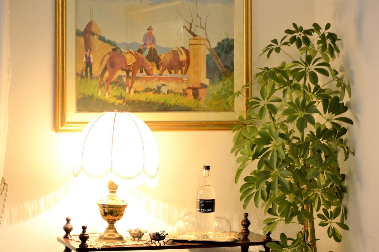 Il Palazzo Del Cardinale Bed & Breakfast มอนตาลชิโน ภายนอก รูปภาพ