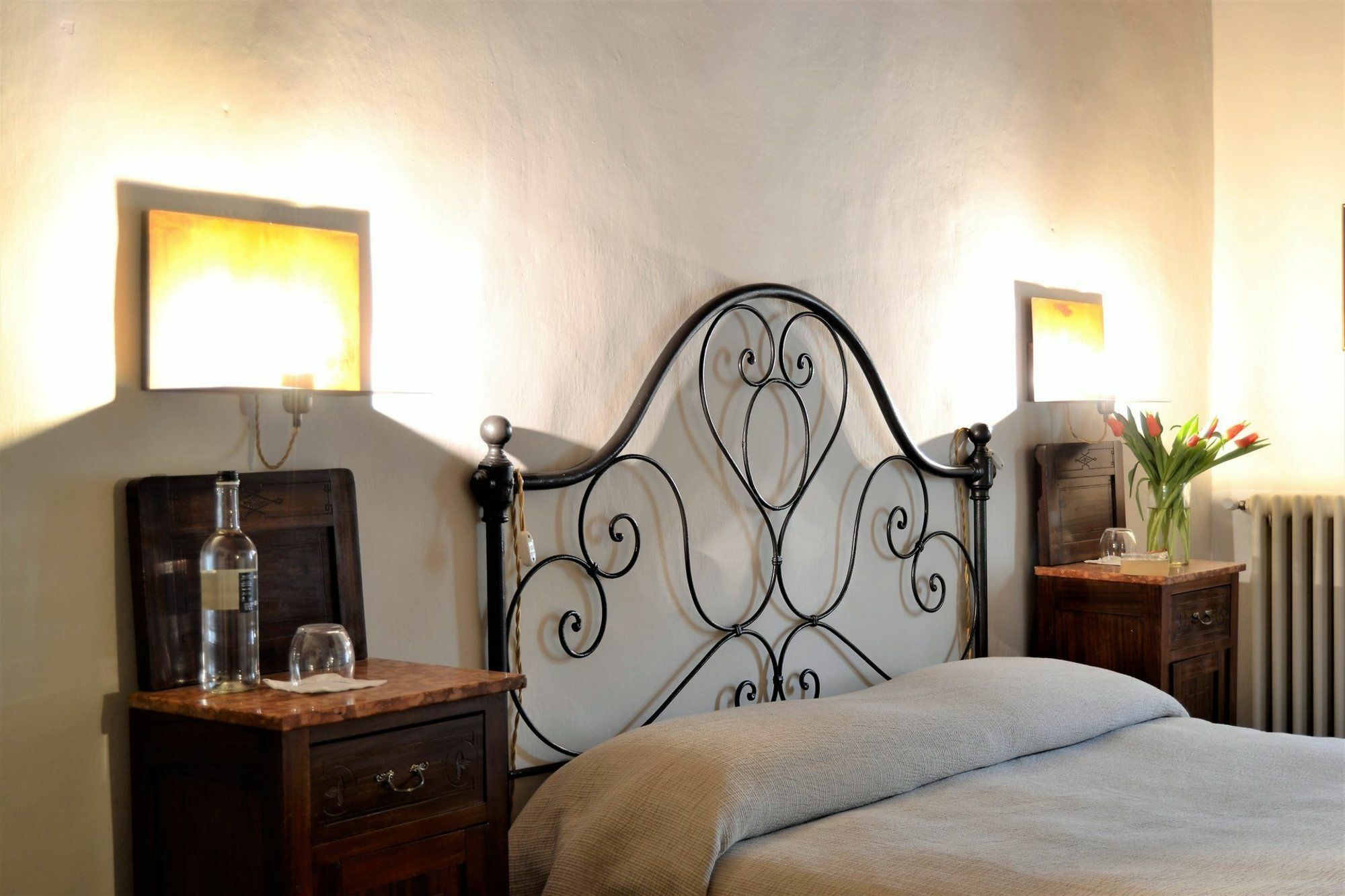 Il Palazzo Del Cardinale Bed & Breakfast มอนตาลชิโน ภายนอก รูปภาพ